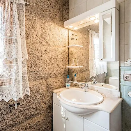 Gorgeous In * Alella